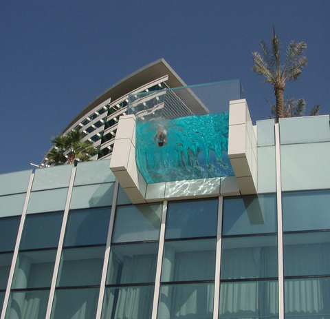 Creative-Hotel-Balcony-Pools-2